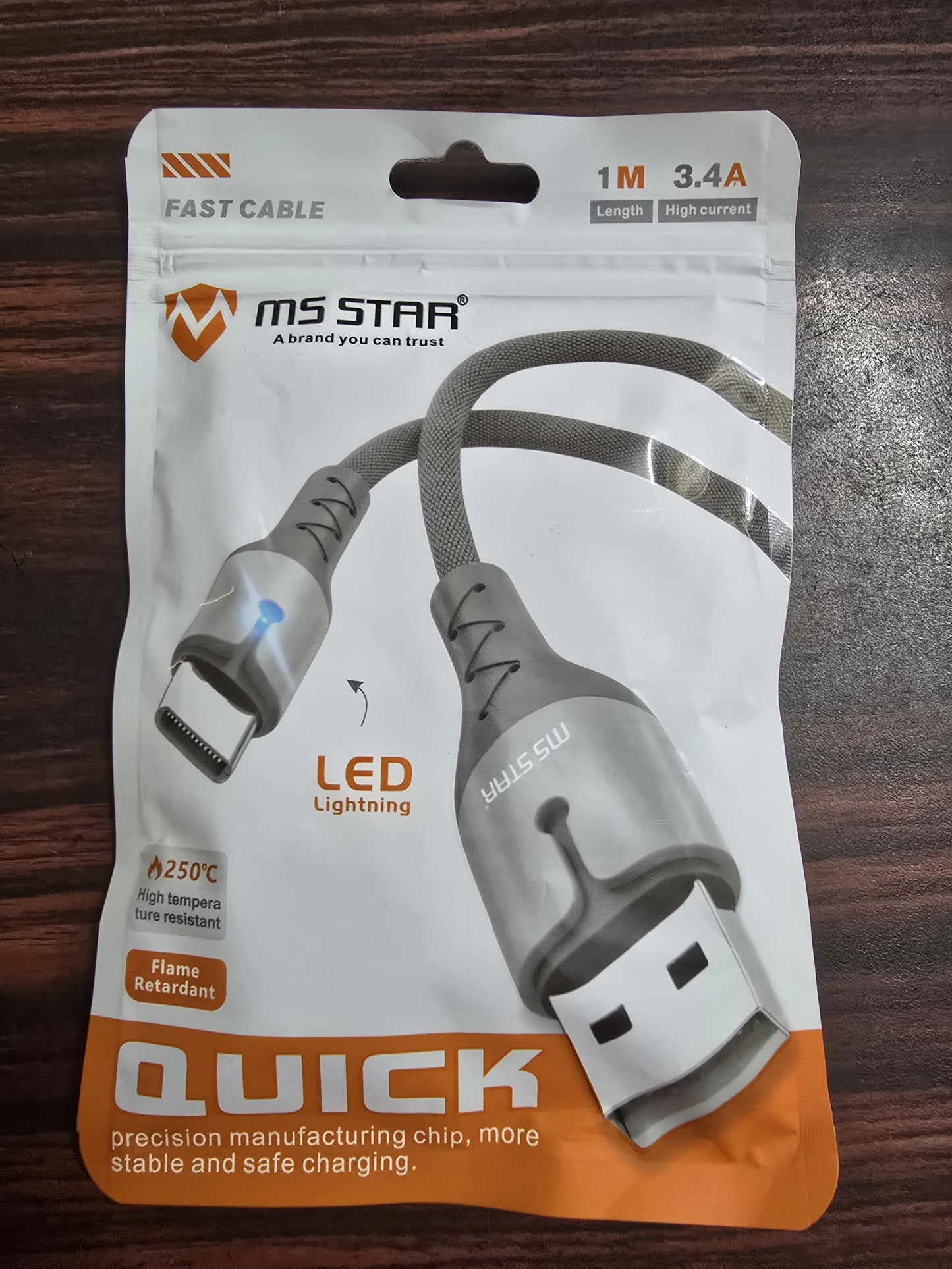 LED MS Star, Data and charging cable